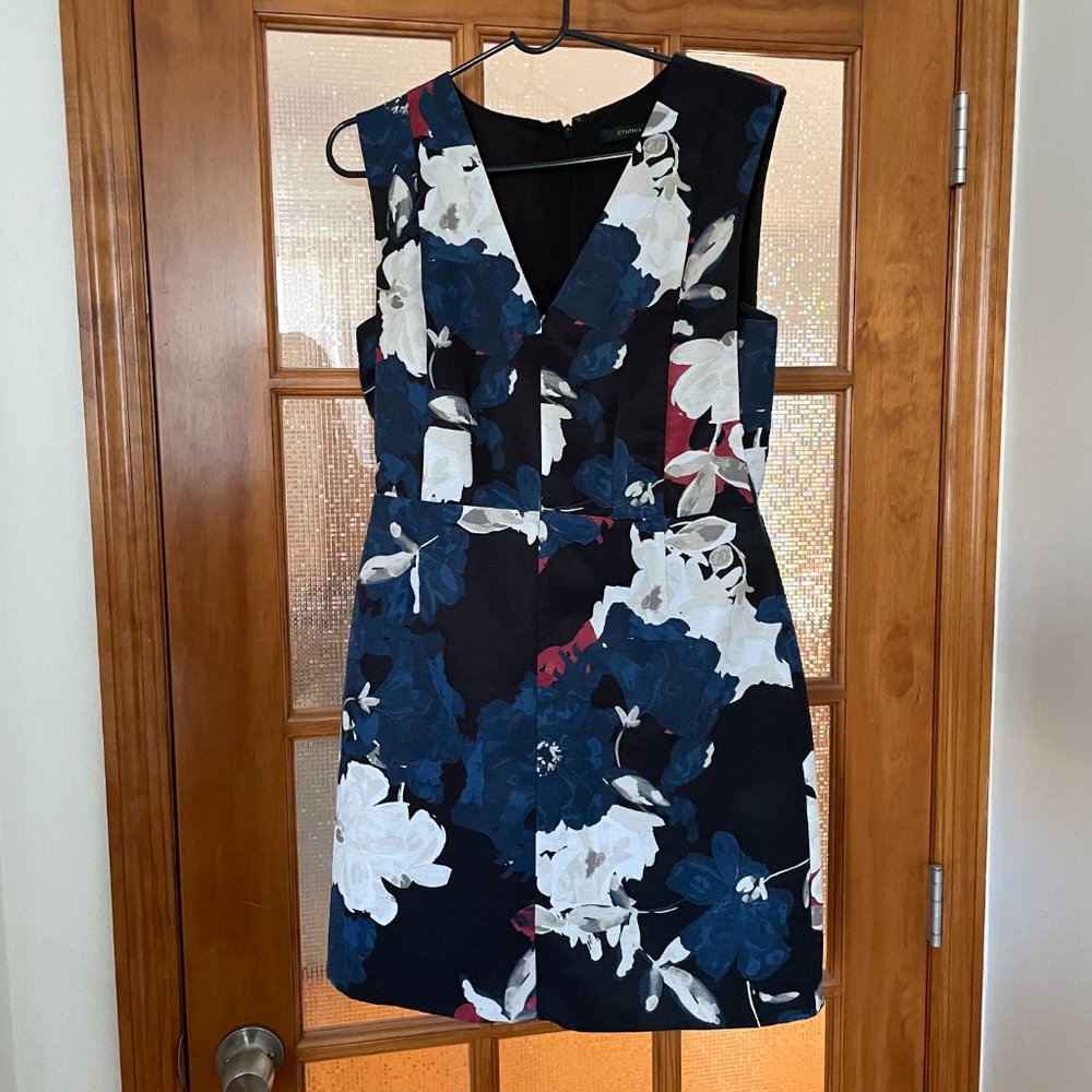 Cynthia Steffe - Navy, Black, Floral zip dress - Thigh Length